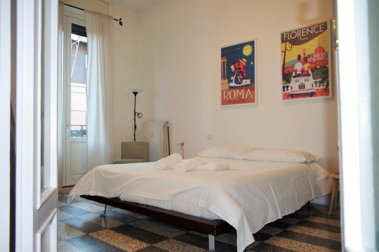 Incantevole Appartamento De Angeli Milano Exterior foto